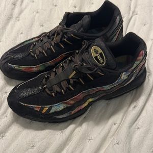 Nike Air Max 95 Galaxy Splatter